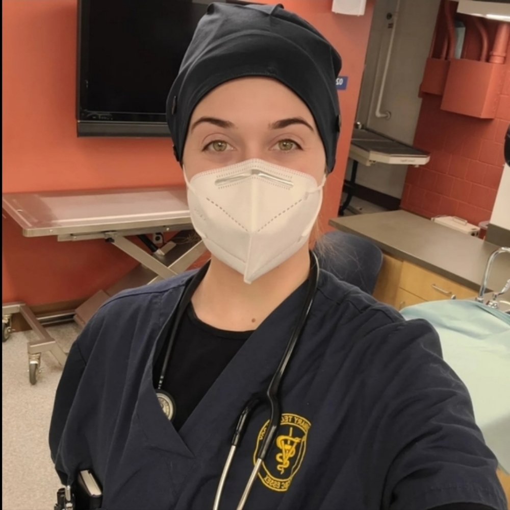 Meet your Posher, Chelly